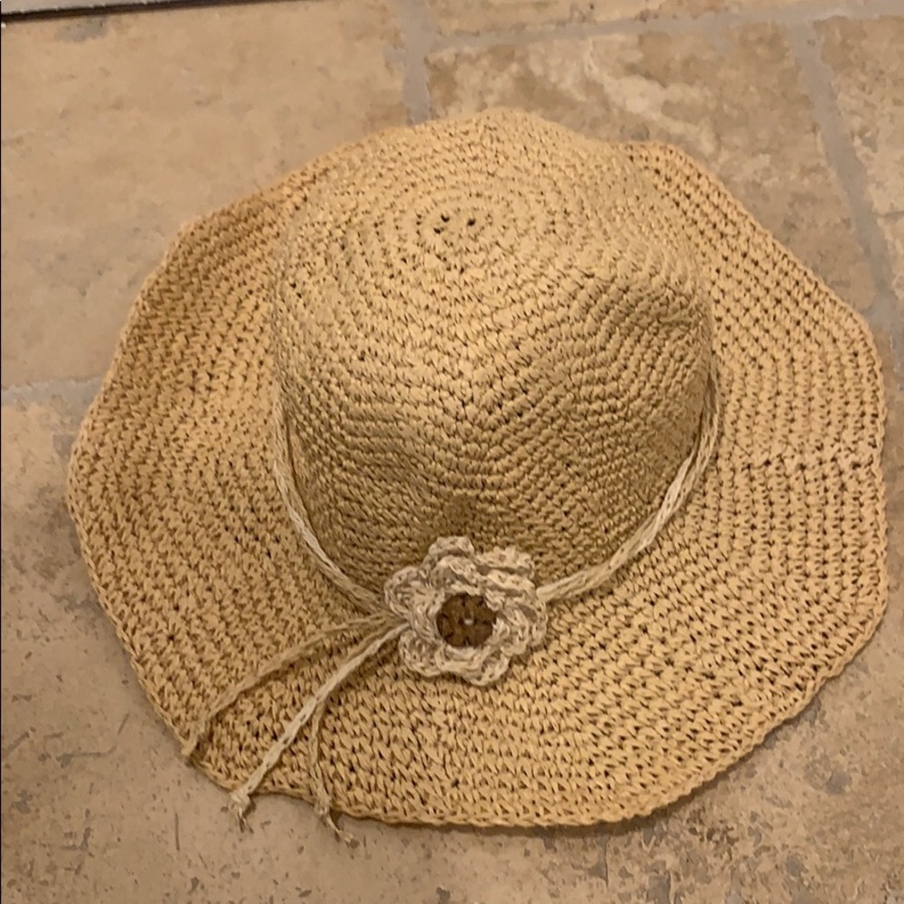 Beach hat